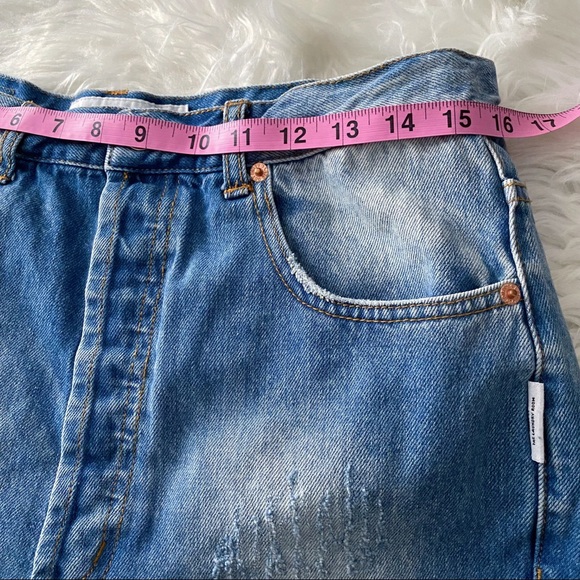 Distressed • Jean Skirt - Picture 4 of 9